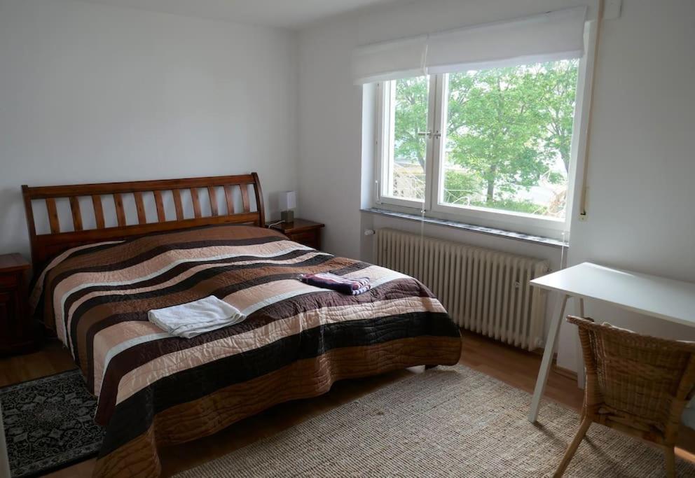 Ruhige 4-zi-wohnung Mit Grossem Balkon Und Blick Ins Gruene * Karlsruhe