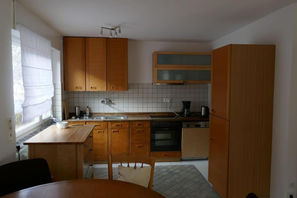 Ruhige 4-zi-wohnung Mit Grossem Balkon Und Blick Ins Gruene Karlsruhe
